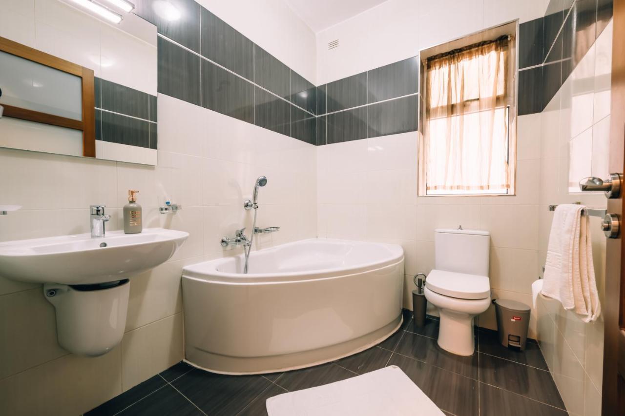 Crimson Court Apartment Is-Swieqi Ngoại thất bức ảnh